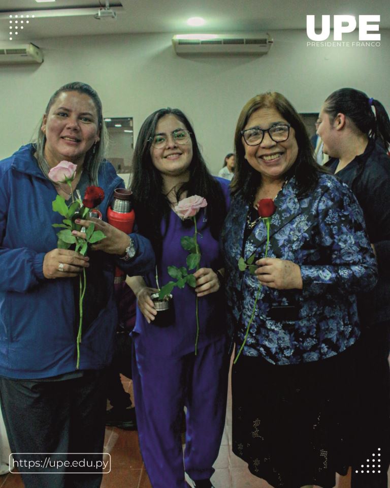 Proyecto “Soy mujer, soy mamá. Yo me cuido”: Honrando el mes de la madre en la UPE