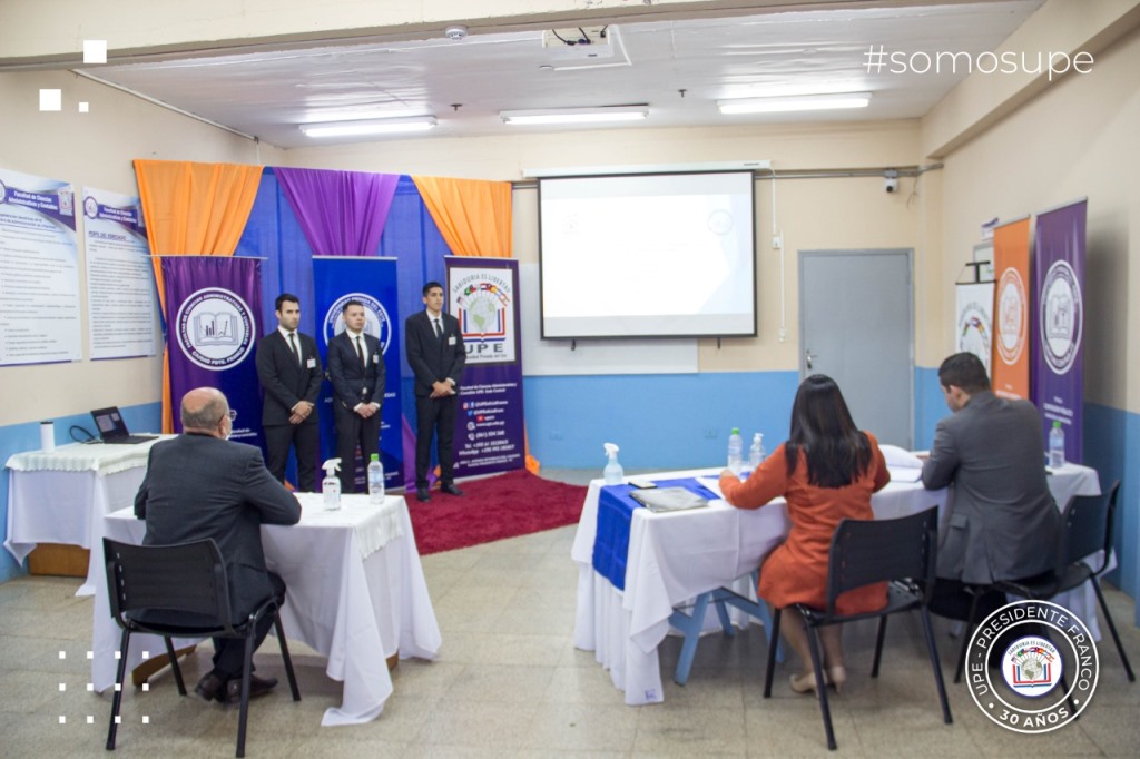 Presentación de Trabajo Final de Grado, Carrera de Administración de Empresas