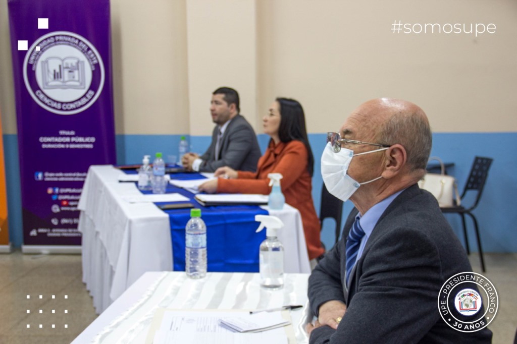 Presentación de Trabajo Final de Grado, Carrera de Administración de Empresas