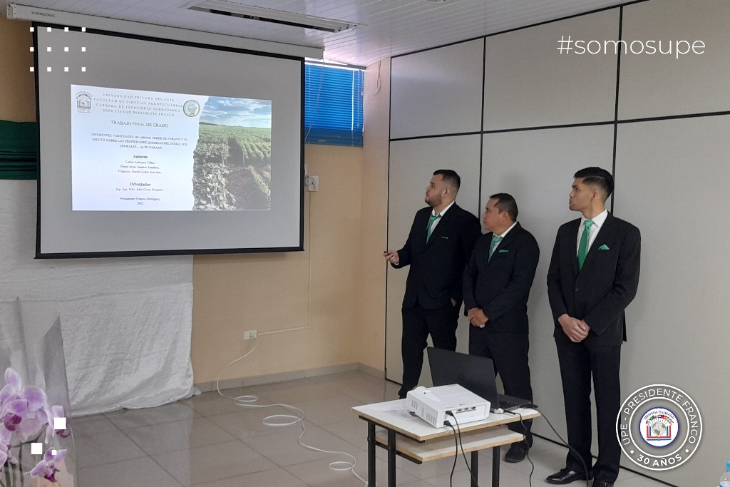 Presentación de trabajo final de grado, Carrera De Ingeniería Agronómica