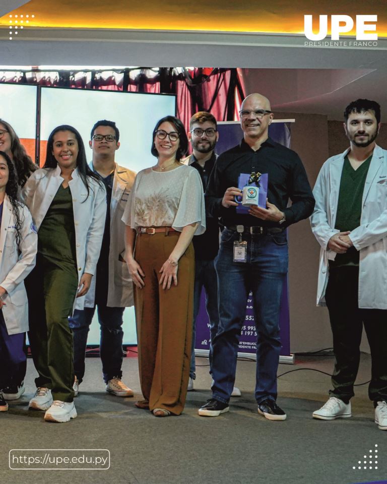 Prevención de Riesgo Nutricional de las Gestantes: Charla Informativa en la UPE