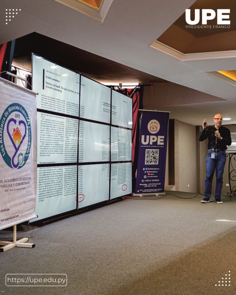 Prevención de Riesgo Nutricional de las Gestantes: Charla Informativa en la UPE