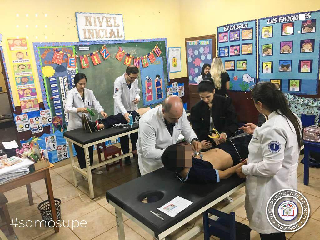 Jornada de Inspección Médica a alumnos del 4to y 5to grados de la Escuela Básica 5.452 San Alfredo de Ciudad del Este.