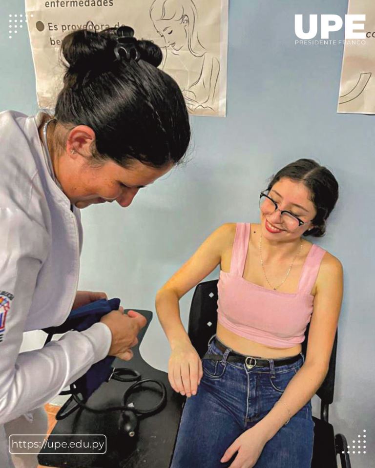 Proyecto "Universidad Saludable": Promoviendo Hábitos Saludables en la Comunidad Universitaria