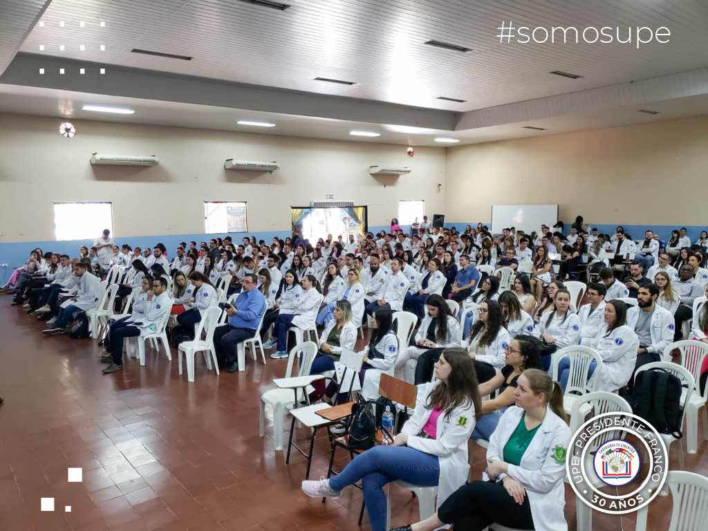 Programa de Extensión Universitaria - Charlas Educativas a la Comunidad.