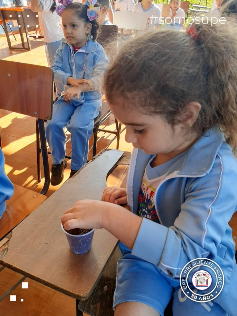 Alumnos del Jardín y Preescolar visitaron el centro experimental, Facultad de Ciencias Agropecuarias