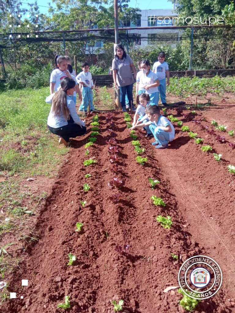 Alumnos del Jardín y Preescolar visitaron el centro experimental, Facultad de Ciencias Agropecuarias