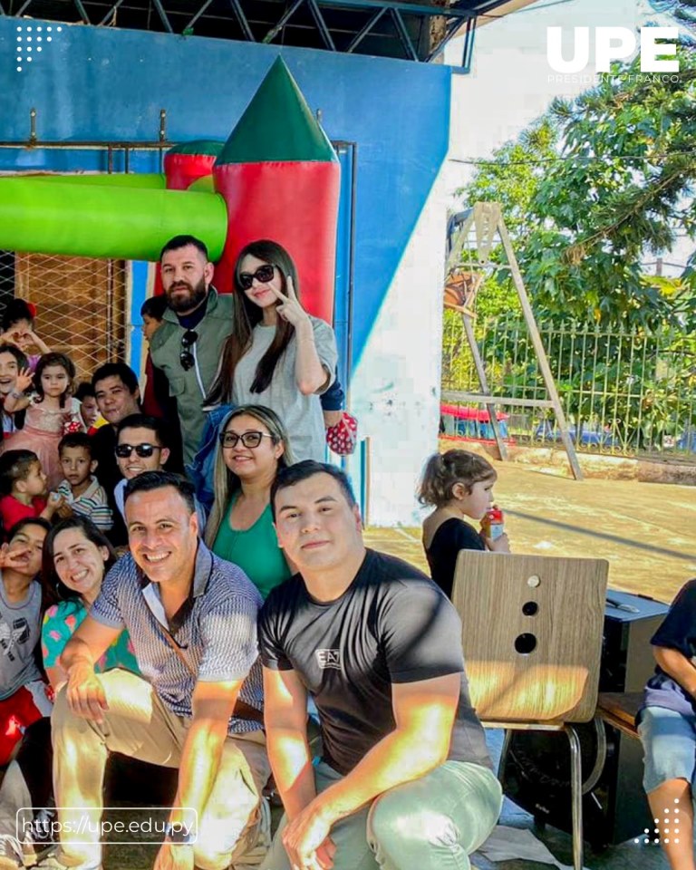 Estudiantes de Derecho visitan el Hogar Las Tías Estudio de las Medidas de Protección