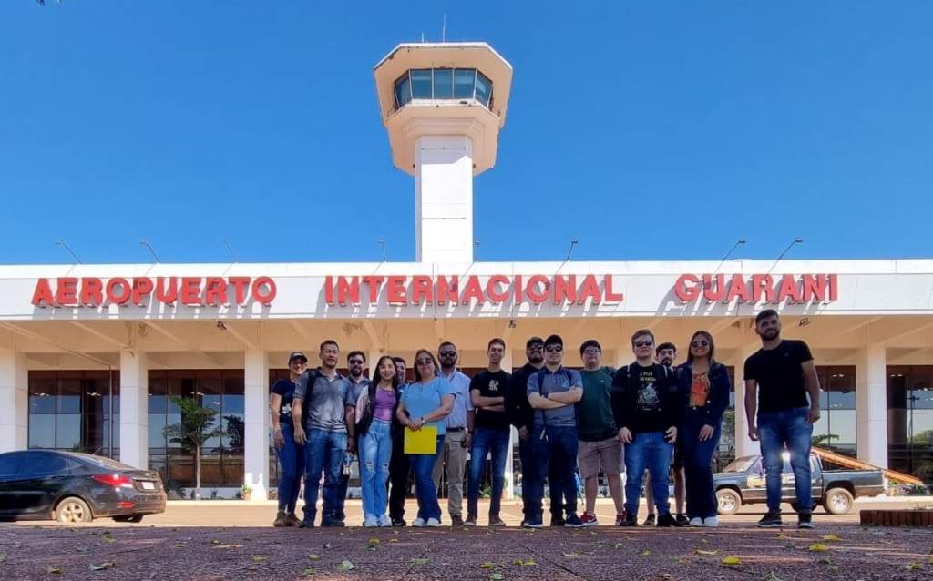 Visita técnica y jornada de Extensión Universitaria con alumnos del 5° Año la Carrera de Ingeniería Informática