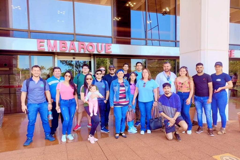 Visita técnica y jornada de Extensión Universitaria con alumnos del 5° Año la Carrera de Ingeniería Informática