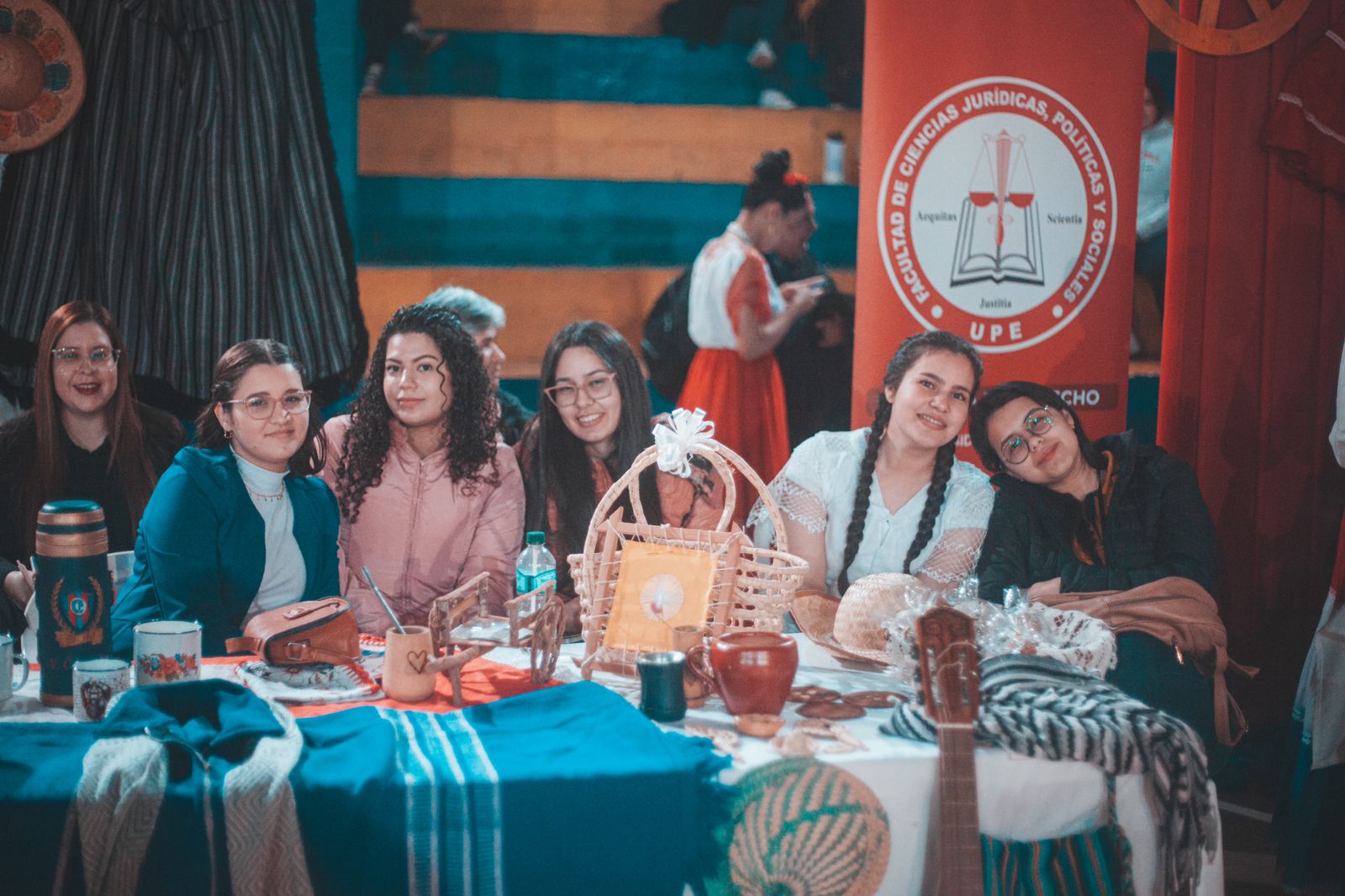 Día del Folklore en la UPE