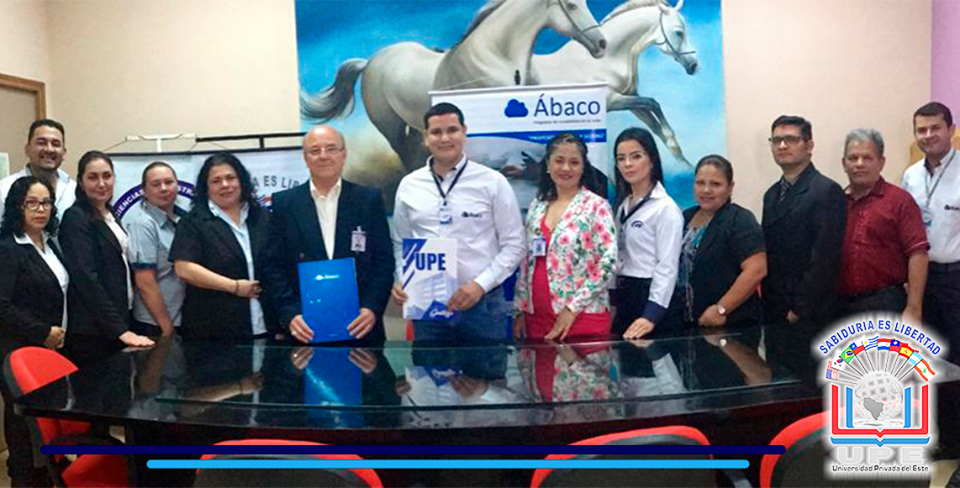 Firma de Convenio entre Flaro S.A. y la Facultad de Ciencias Administrativas y Contables