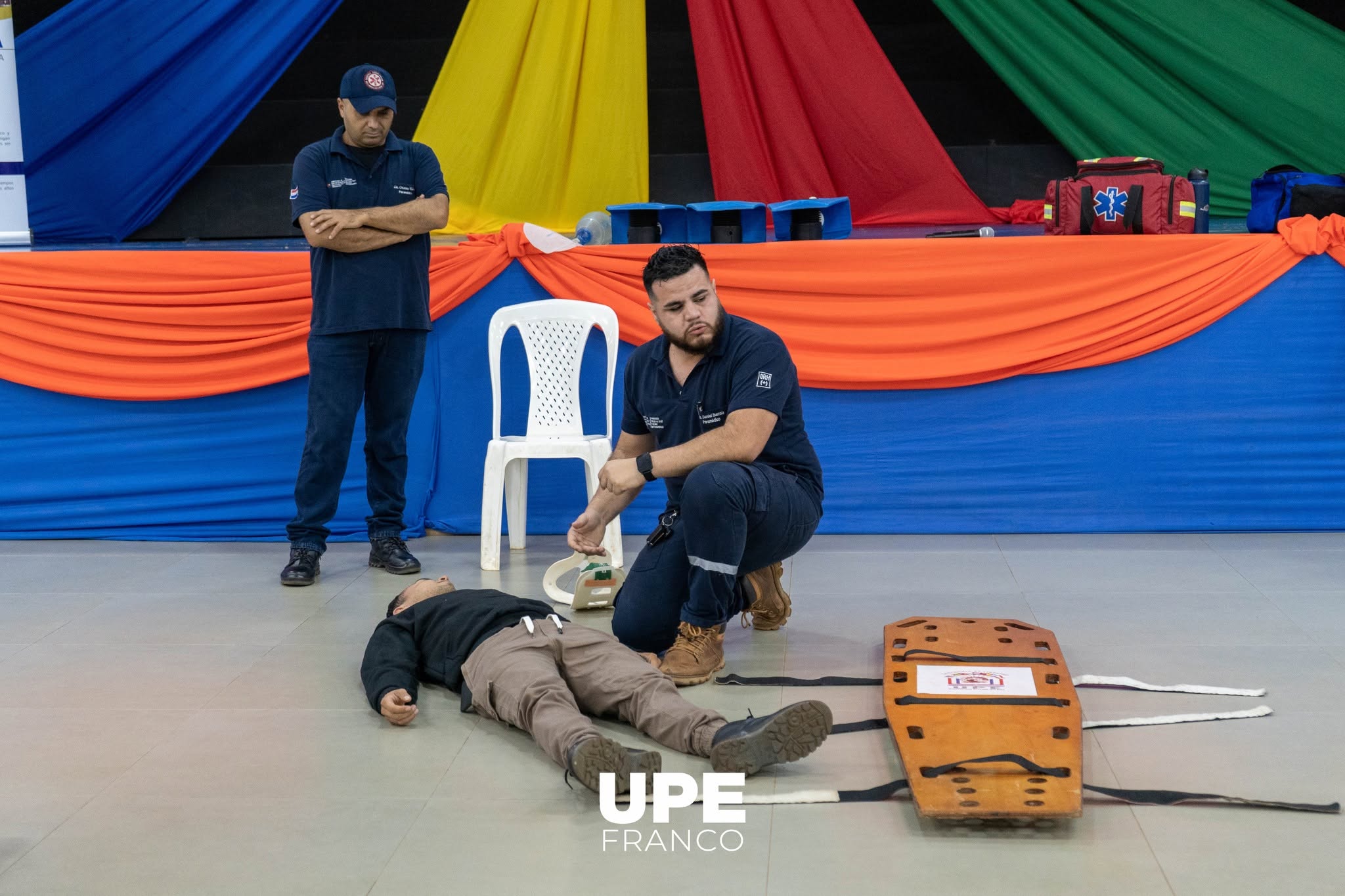 JORNADA DE CAPACITACIÓN EN PRIMEROS AUXILIOS FORTALECE LAS CAPACIDADES DE LA COMUNIDAD EDUCATIVA DE LA UPE