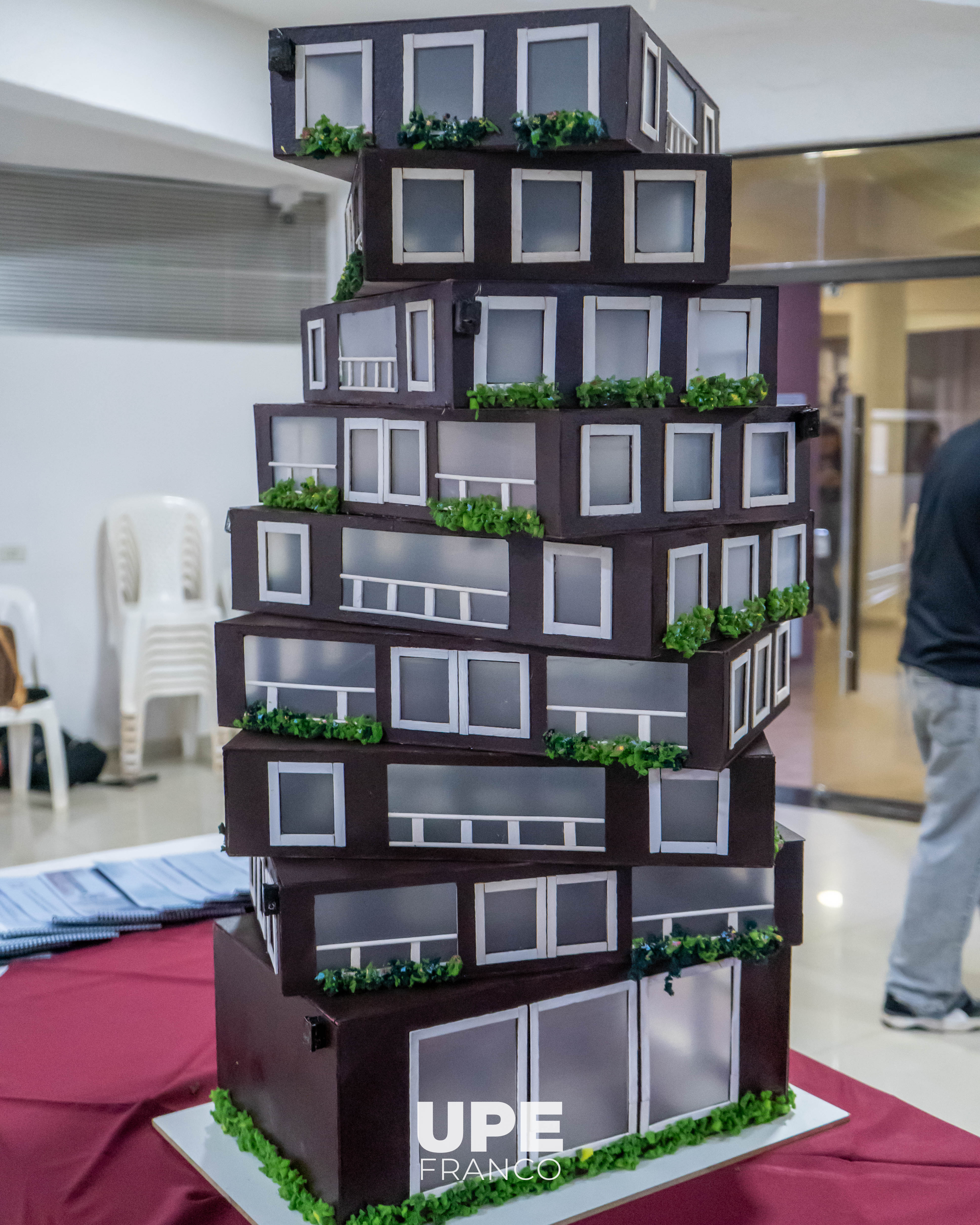 Arquitectura realizó segunda exposición de examen final en Taller de Creación Morfológica
