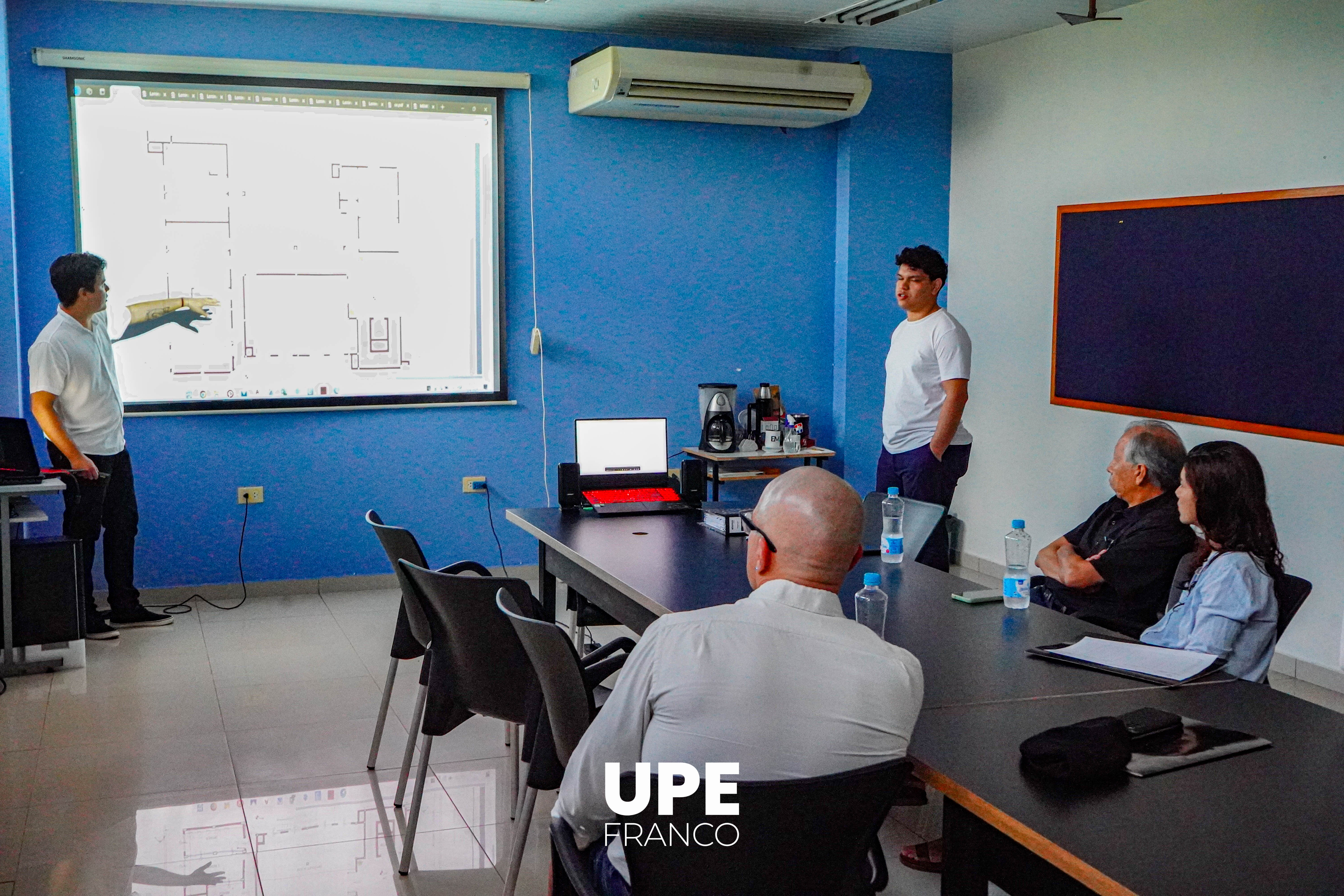 Estudiantes de Arquitectura presentan Proyecto de Centro de Simulación Médica