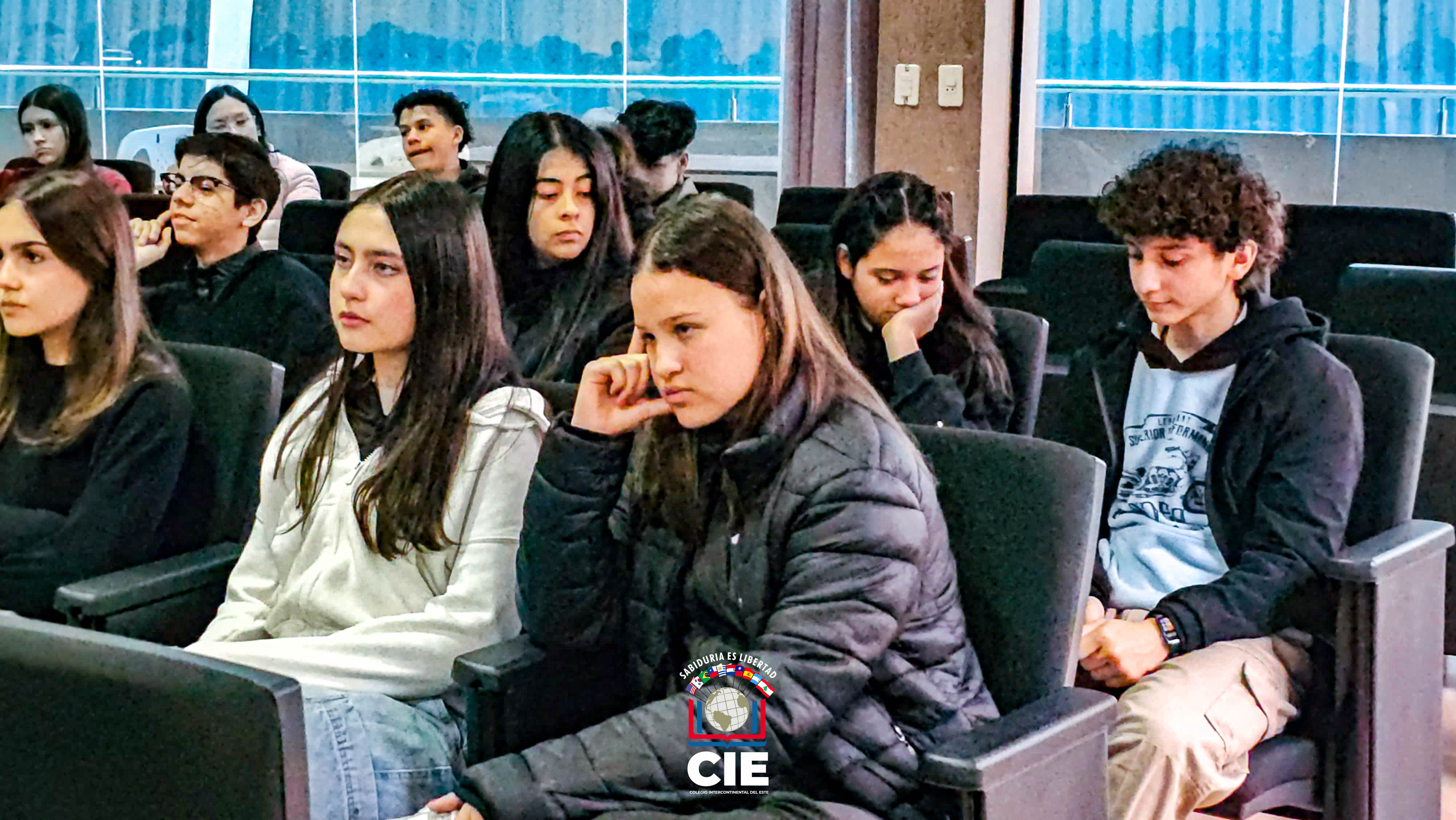 Estudiantes del CIE reflexionan sobre prevención del suicidio: Fortaleciendo la Salud mental
