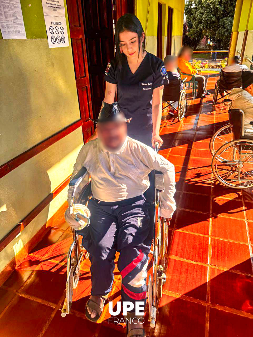 Estudiantes de Kinesiología y Fisioterapia ofrecen servicios de atención en el Hogar de ancianos San Agustín