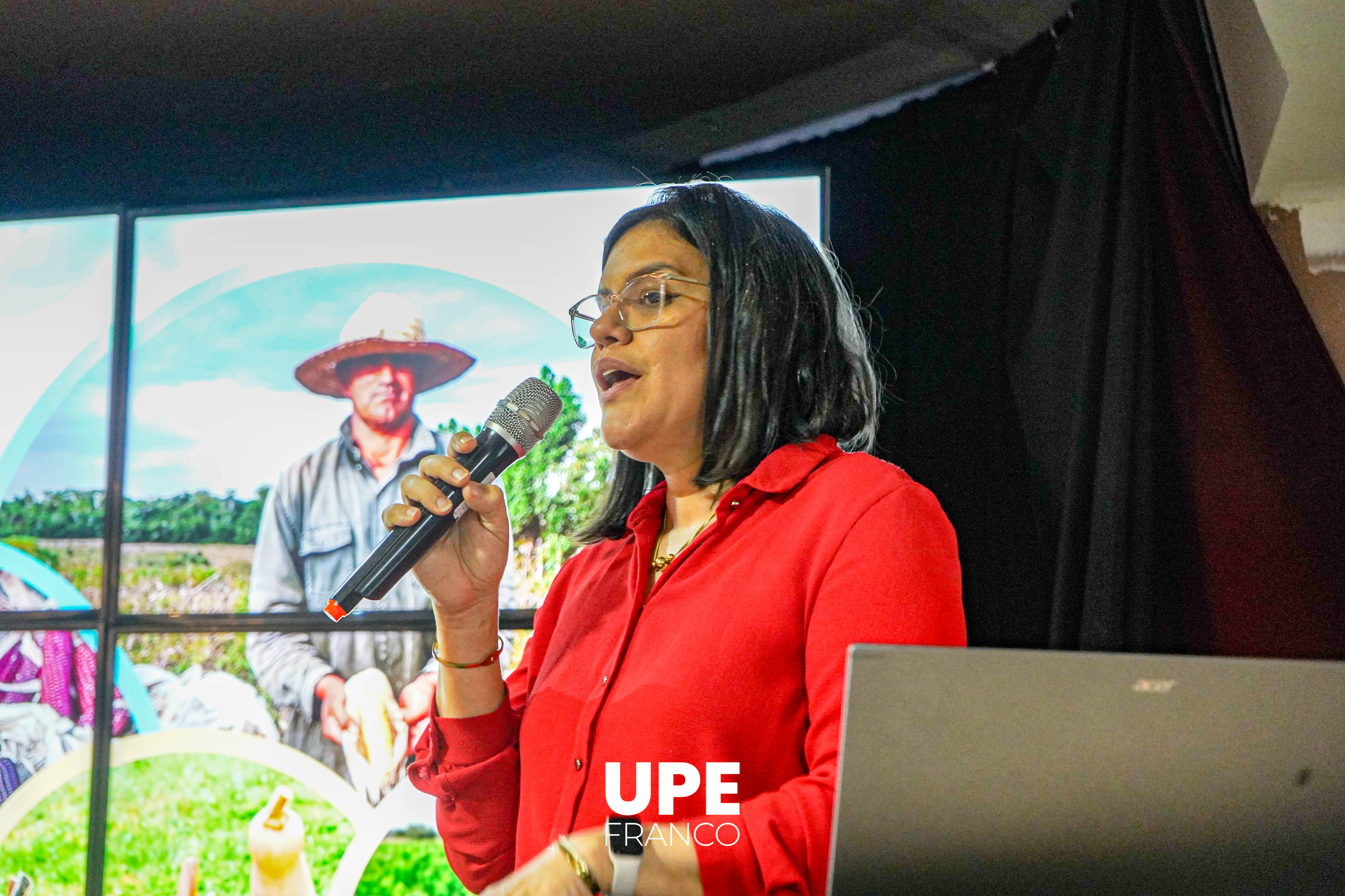 Conferencia sobre Diversidad genética en Paraguay: Agrobiodiversidad y los recursos nativos