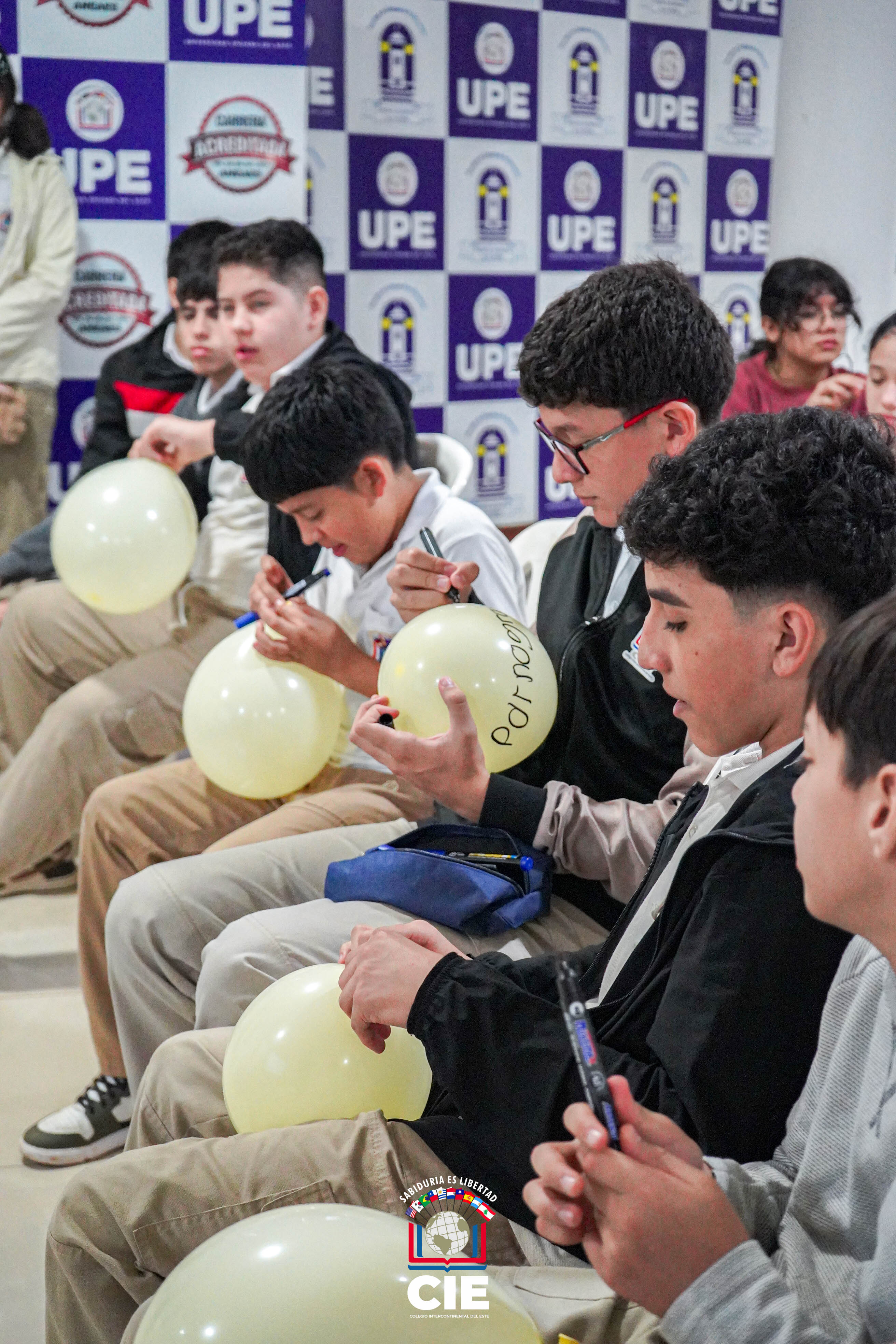 Septiembre Amarillo: Prevención del Suicidio  Jornada de Concienciación en el CIE