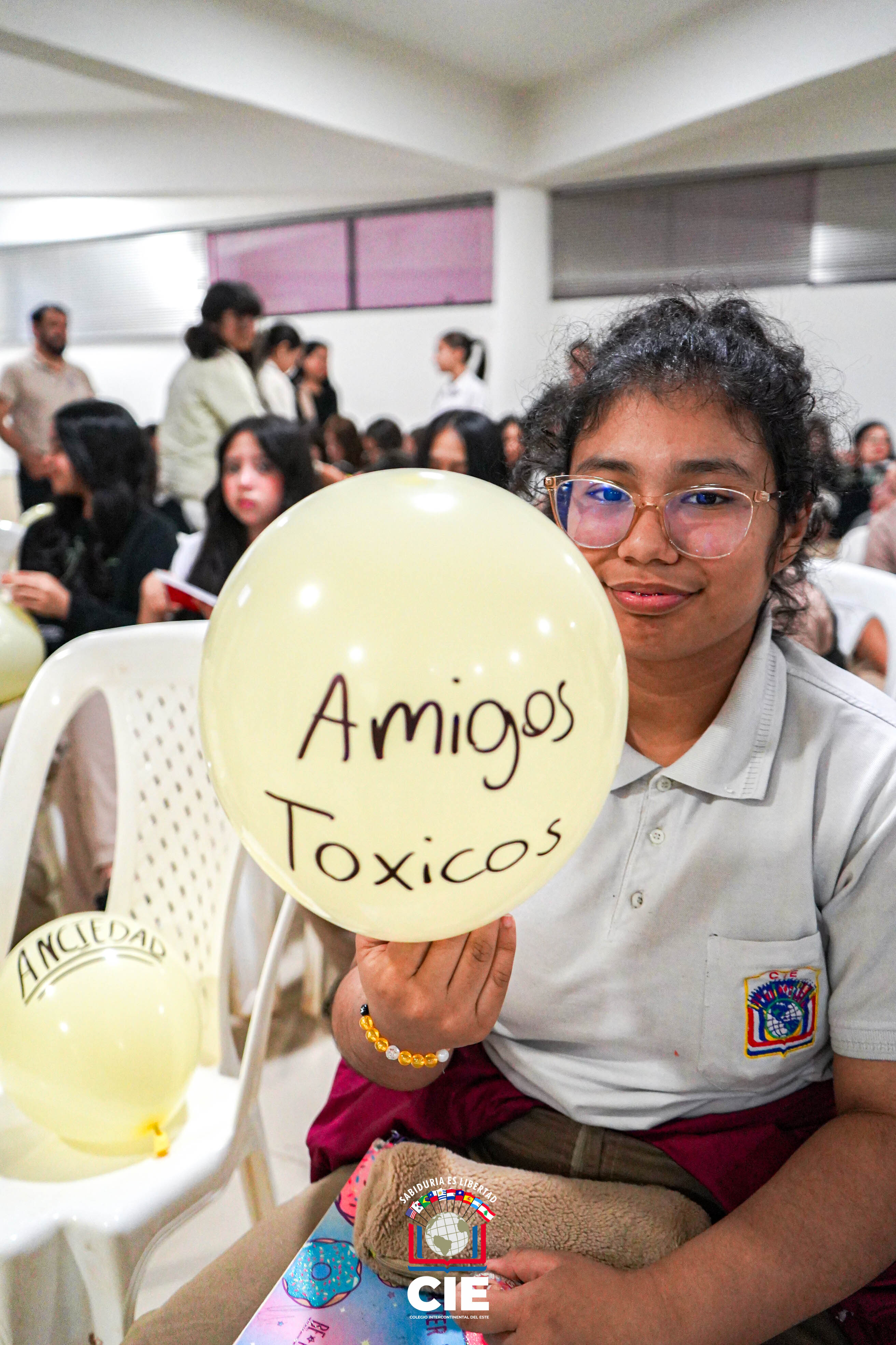 Septiembre Amarillo: Prevención del Suicidio  Jornada de Concienciación en el CIE