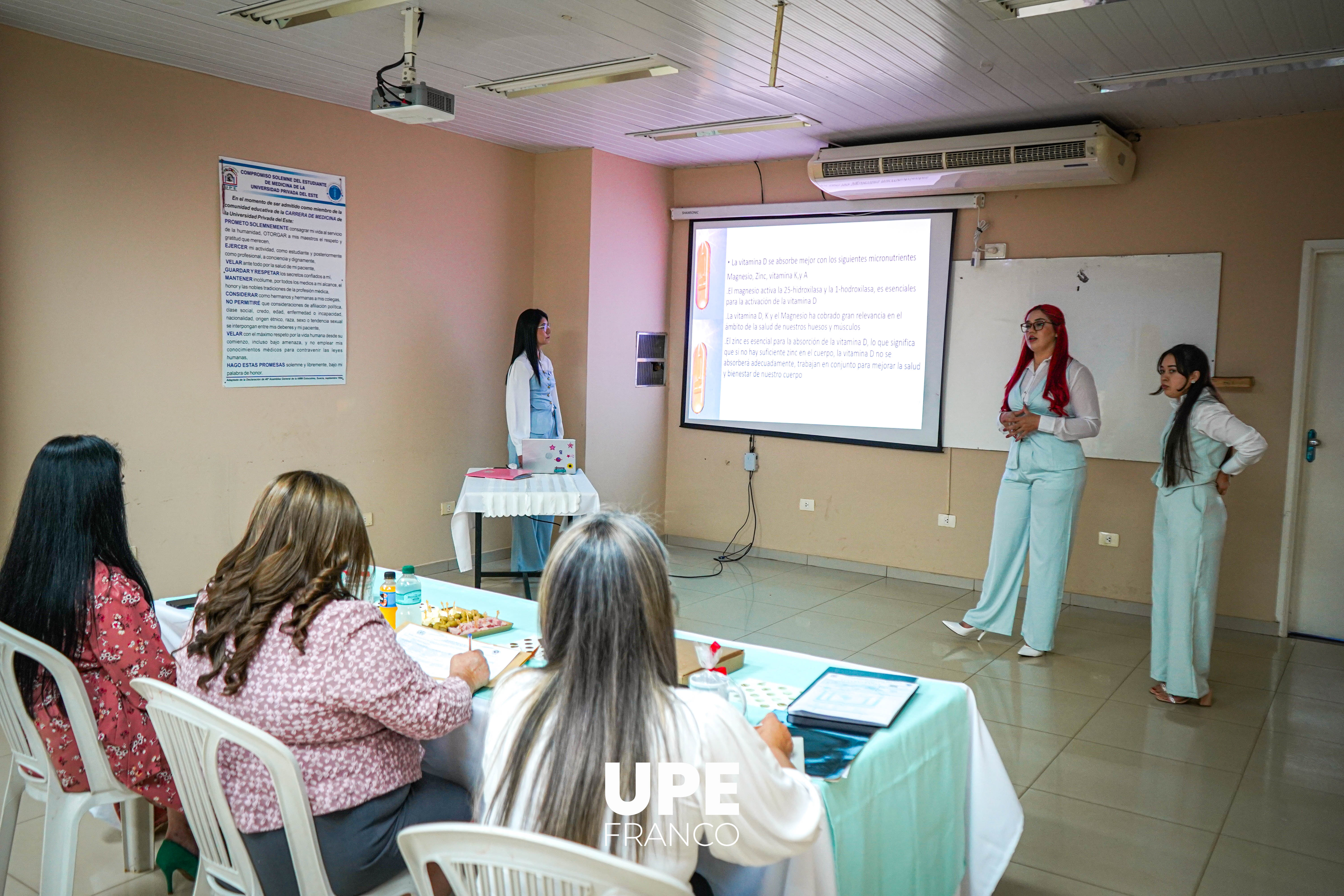 Defensa de Trabajo Final de Grado: Carrera de Nutrición - FCS