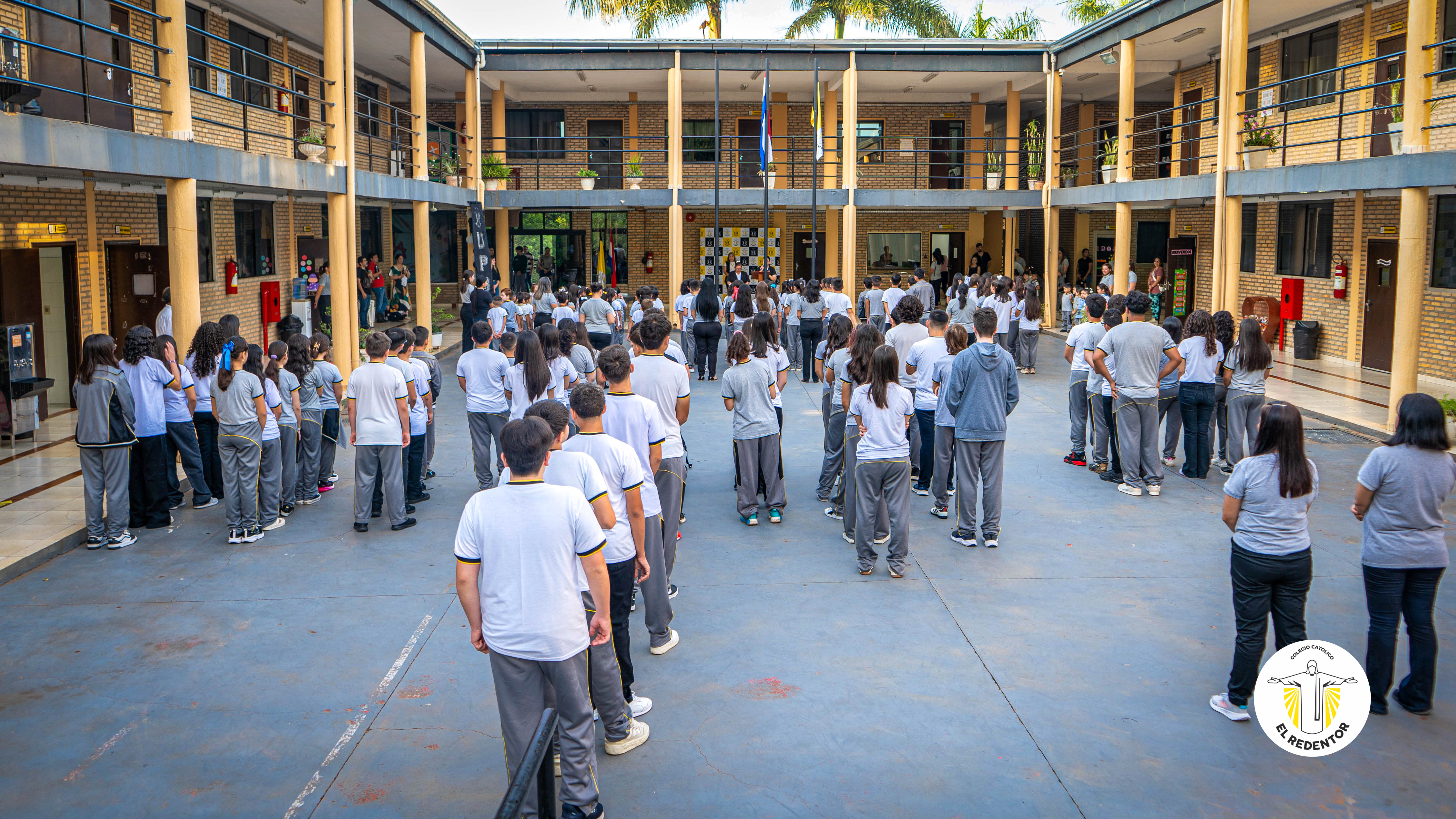 Inicio de clases en el Colegio Católico El Redentor: Año Lectivo 2026
