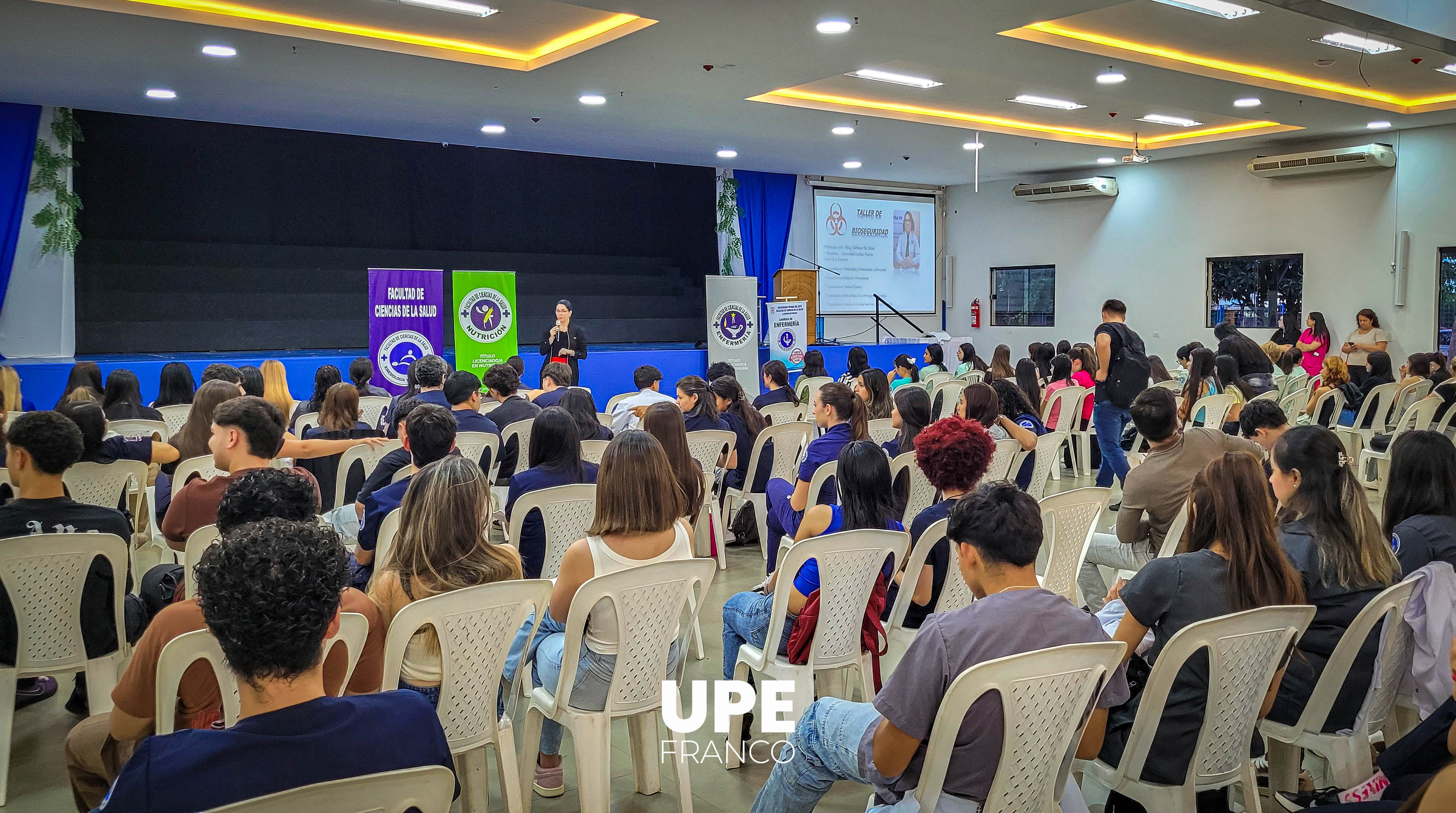 Taller de Bioseguridad para las Prácticas de Laboratorio: Facultad de Ciencias de la Salud