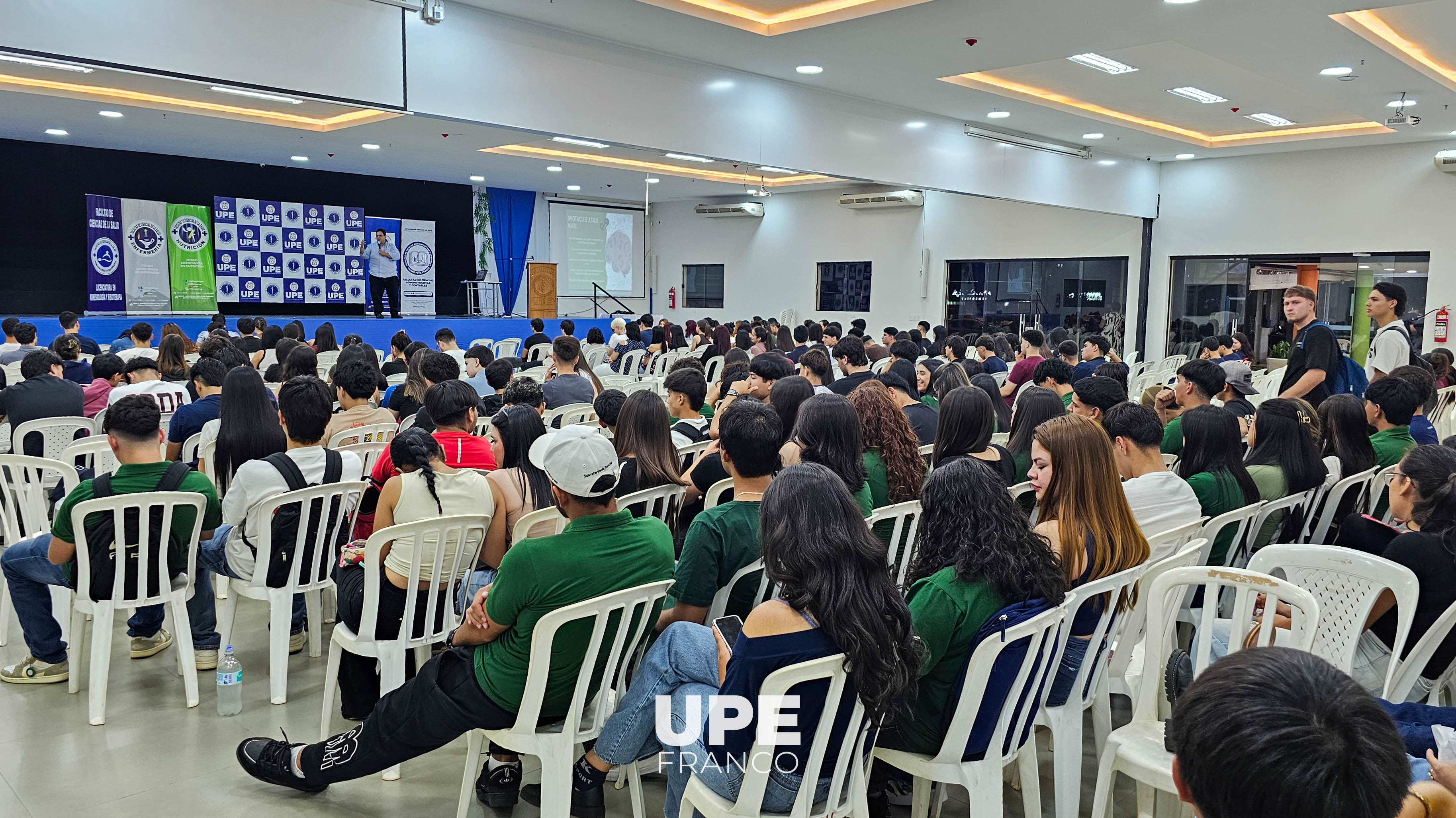 UPE FRANCO DESARROLLÓ CHARLA SOBRE SALUD MENTAL EN EL MARCO DEL MES DE LA SALUD