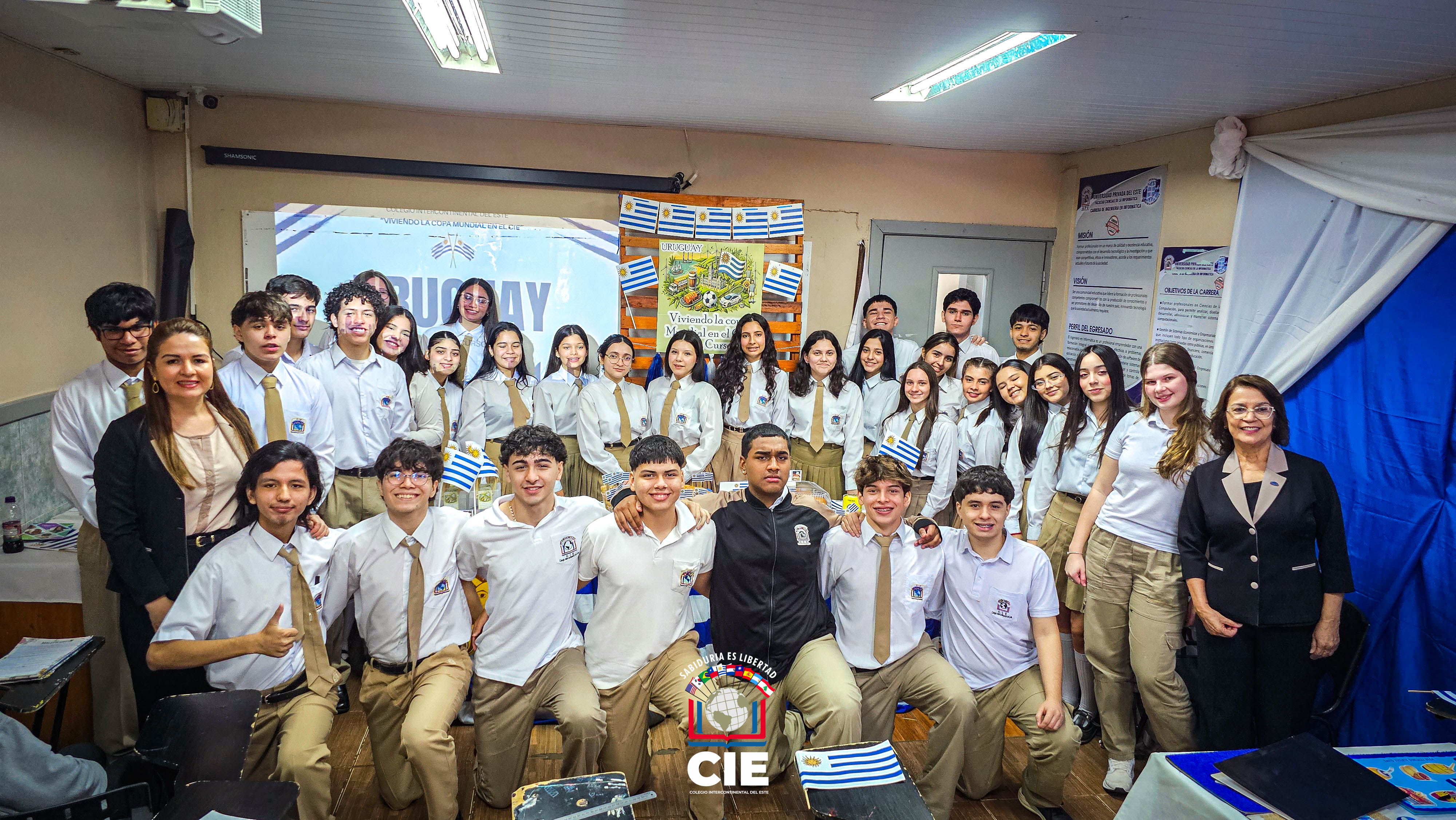 Proyecto Un viaje por los países del mundial desde nuestro colegio”: Nivel Medio - CIE