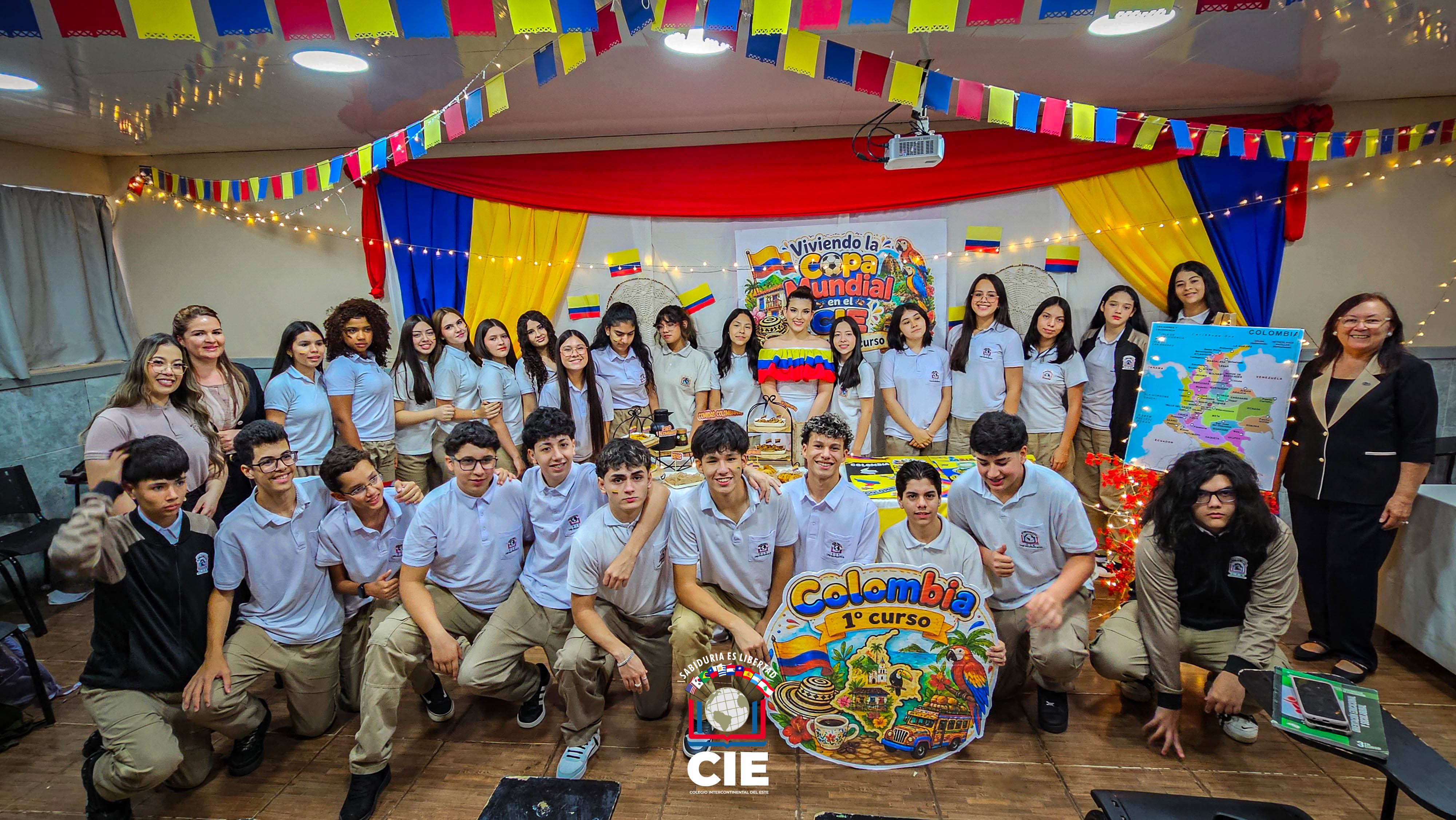 Proyecto Un viaje por los países del mundial desde nuestro colegio”: Nivel Medio - CIE