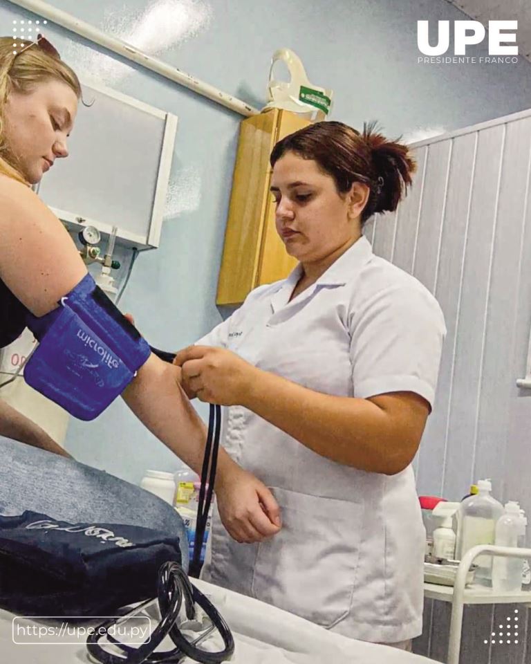 Jornada de Salud Comunitaria: Prácticas de Enfermería en la UPE