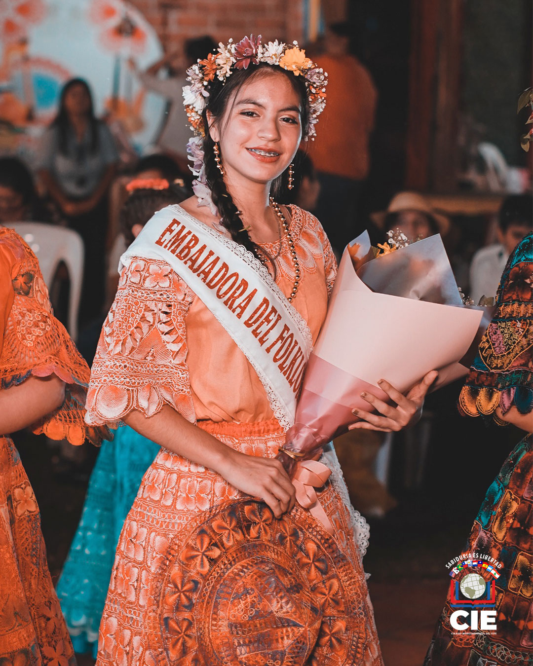 Celebrando el Día del Folklore Paraguayo en el CIE